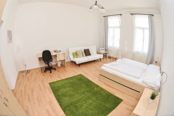 Pronájem bytu 3+1 20 m², Dominikánské náměstí, Brno, Jihomoravský kraj