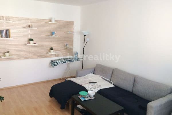 Pronájem bytu 3+1 65 m², Medveďovej, Petržalka, Bratislavský kraj