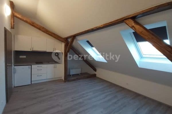 Pronájem bytu 1+kk 24 m², Jugoslávská, Brno Pronájem bytu 1+kk 24 m², Jugoslávská, Brno
