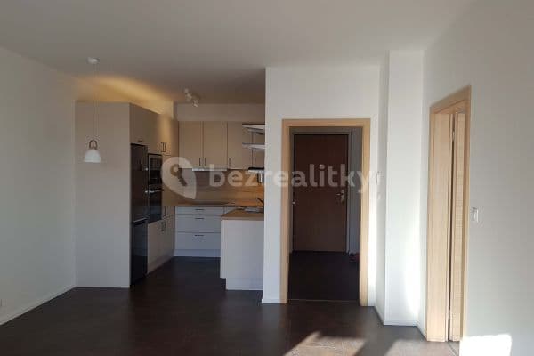 Pronájem bytu 2+kk 57 m², Tovární, Čelákovice Pronájem bytu 2+kk 57 m², Tovární, Čelákovice