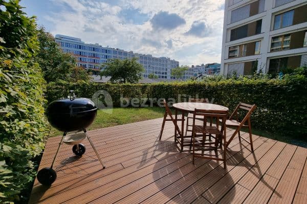 Pronájem bytu 2+kk 58 m², Za Karlínským přístavem, Hlavní město Praha Pronájem bytu 2+kk 58 m², Za Karlínským přístavem, Hlavní město Praha