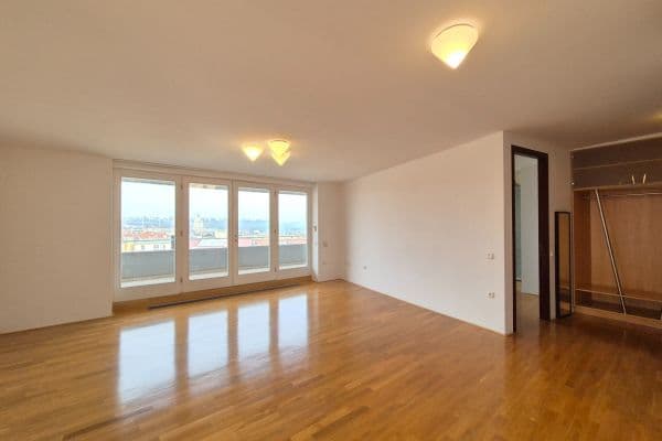 Pronájem bytu 3+kk 127 m², Uralská, Hlavní město Praha Pronájem bytu 3+kk 127 m², Uralská, Hlavní město Praha