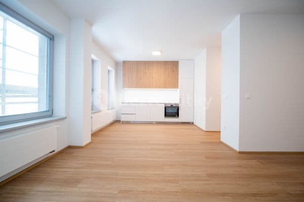 Pronájem bytu 1+kk 43 m², Lorencova, Zlín, Zlínský kraj