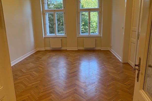 Pronájem bytu 3+1 99 m², U Rajské zahrady, Praha Pronájem bytu 3+1 99 m², U Rajské zahrady, Praha