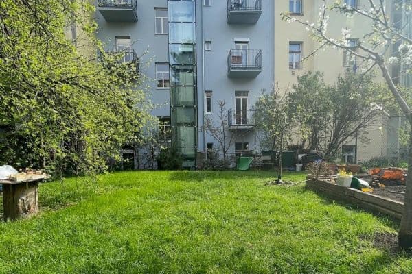 Pronájem bytu Garsoniéra 25 m², Kamenická, Pronájem bytu Garsoniéra 25 m², Kamenická,