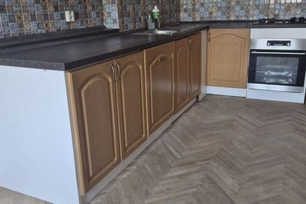 Pronájem bytu 3+1 98 m², Slavíkova, Praha Pronájem bytu 3+1 98 m², Slavíkova, Praha