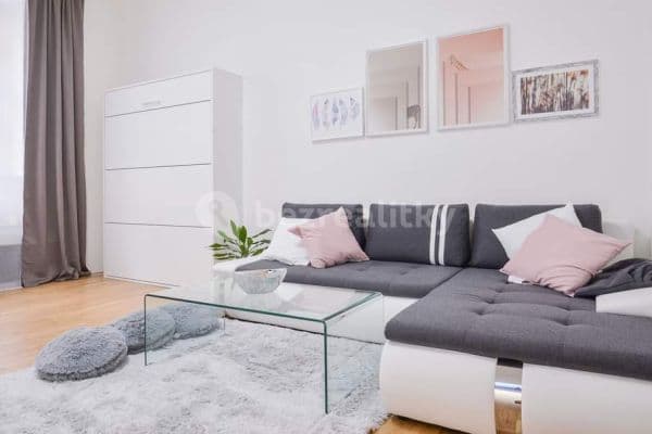 Pronájem bytu 2+1 74 m², Baranova, Praha Pronájem bytu 2+1 74 m², Baranova, Praha