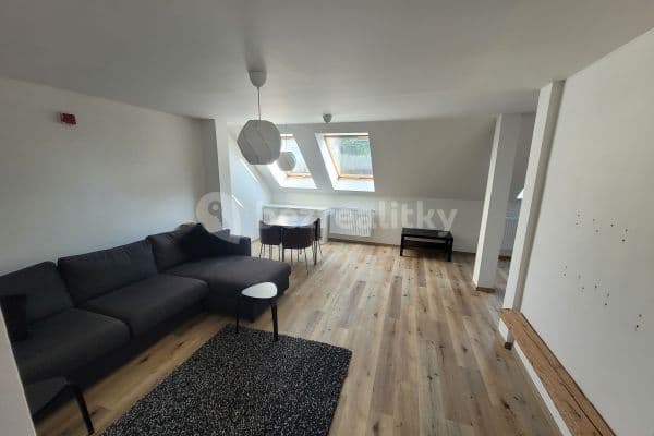 Pronájem bytu 2+kk 56 m², Bezručova, Mikulov Pronájem bytu 2+kk 56 m², Bezručova, Mikulov