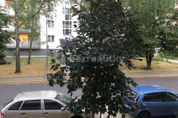 Pronájem bytu 1+kk 28 m², Frýdecká, Hlavní město Praha Pronájem bytu 1+kk 28 m², Frýdecká, Hlavní město Praha