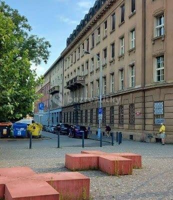 Pronájem nebytového prostoru 17 m², Kartouzská, Hlavní město Praha