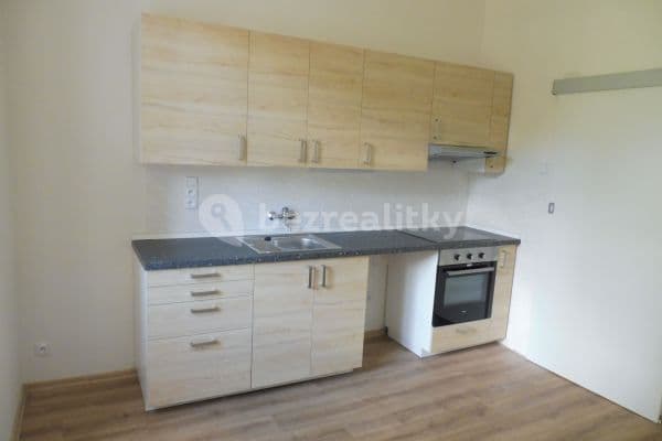 Pronájem bytu 1+1 40 m², Karáskovo náměstí, Brno Pronájem bytu 1+1 40 m², Karáskovo náměstí, Brno