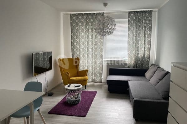 Pronájem bytu 1+kk 32 m², Herlíkovická, Praha Pronájem bytu 1+kk 32 m², Herlíkovická, Praha