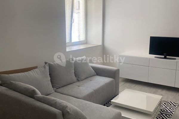 Pronájem bytu 1+1 50 m², Lermontovova, Bratislava - mestská časť Staré Mesto Pronájem bytu 1+1 50 m², Lermontovova, Bratislava - mestská časť Staré Mesto