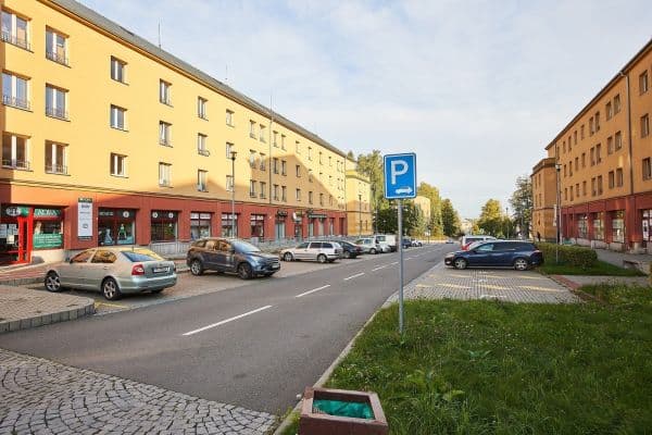 Pronájem nebytového prostoru 72 m², Slovenského národního povstání, Pronájem nebytového prostoru 72 m², Slovenského národního povstání,