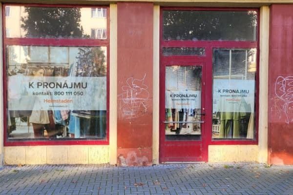 Pronájem nebytového prostoru 79 m², nám. Budovatelů, Karviná, Moravskoslezský kraj Pronájem nebytového prostoru 79 m², nám. Budovatelů, Karviná, Moravskoslezský kraj
