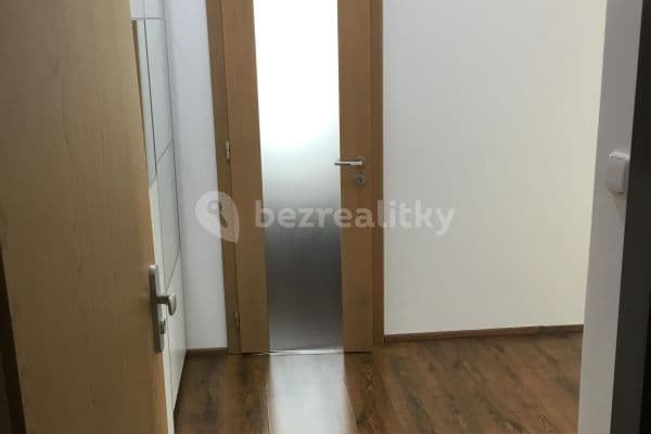 Pronájem bytu 1+kk 31 m², Zenklova, Hlavní město Praha