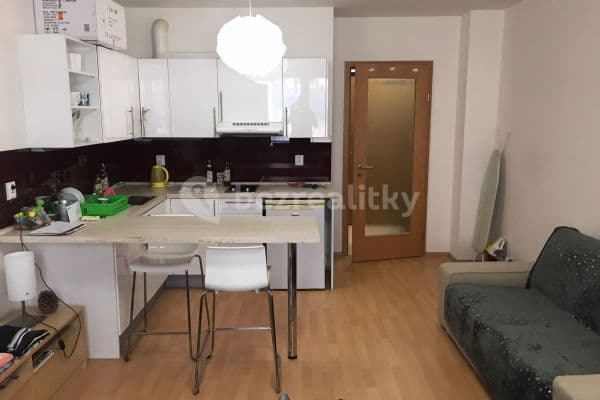 Pronájem bytu 1+kk 29 m², Hanusova, Praha Pronájem bytu 1+kk 29 m², Hanusova, Praha
