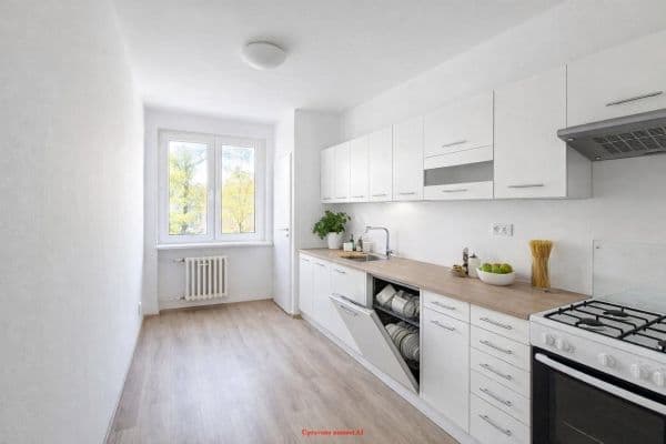 Pronájem bytu 3+1 77 m², Hlavní třída, Havířov-Město Pronájem bytu 3+1 77 m², Hlavní třída, Havířov-Město