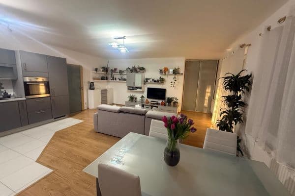 Pronájem bytu 2+kk 63 m², Sloupecká, Pronájem bytu 2+kk 63 m², Sloupecká,