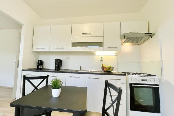 Pronájem bytu 2+kk 40 m², Nad stadionem, Pronájem bytu 2+kk 40 m², Nad stadionem,