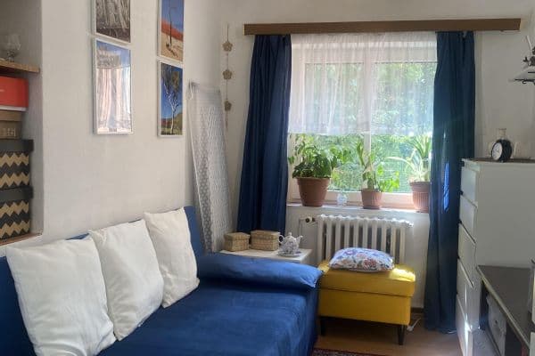 Pronájem bytu Garsoniéra 19 m², Pod Kotlářkou, Praha Pronájem bytu Garsoniéra 19 m², Pod Kotlářkou, Praha