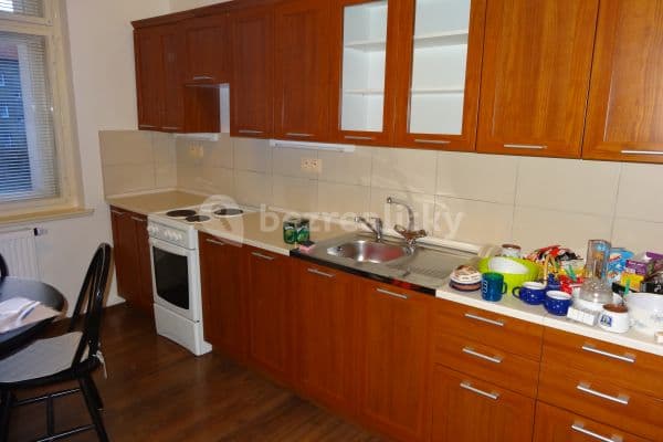 Pronájem bytu 2+1 62 m², Fügnerova, Poděbrady Pronájem bytu 2+1 62 m², Fügnerova, Poděbrady