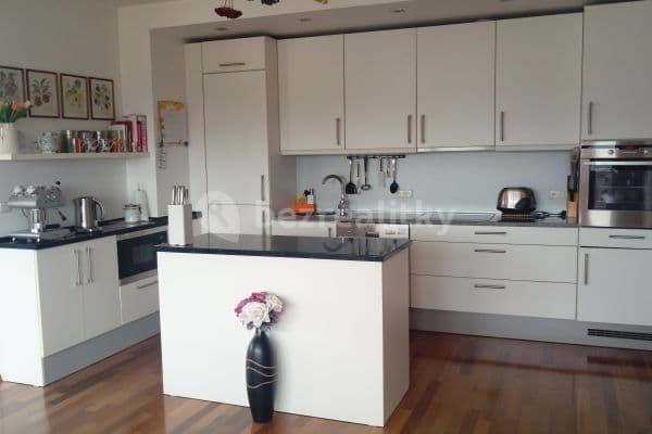 Pronájem bytu 3+kk 98 m², Podnádražní, Hlavní město Praha Pronájem bytu 3+kk 98 m², Podnádražní, Hlavní město Praha