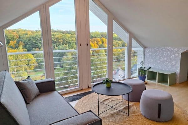 Pronájem bytu 2+kk 72 m², Mezitraťová, Praha Pronájem bytu 2+kk 72 m², Mezitraťová, Praha