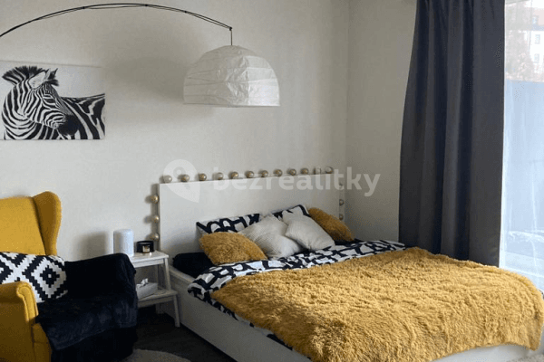 Pronájem bytu 1+kk 41 m², Letovská, Praha 18 Pronájem bytu 1+kk 41 m², Letovská, Praha 18