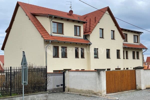 Pronájem bytu 2+kk 50 m², Plantáž, Brandýs nad Labem-Stará Boleslav Pronájem bytu 2+kk 50 m², Plantáž, Brandýs nad Labem-Stará Boleslav