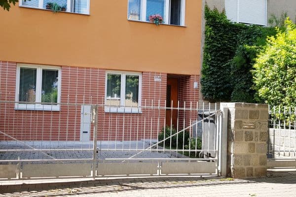 Pronájem bytu 2+1 65 m², Tišnovská, Brno Pronájem bytu 2+1 65 m², Tišnovská, Brno