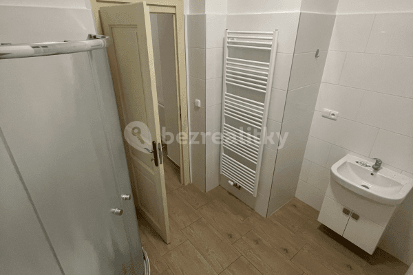 Pronájem bytu 2+kk 50 m², Husova, Plzeň, Plzeňský kraj Pronájem bytu 2+kk 50 m², Husova, Plzeň, Plzeňský kraj