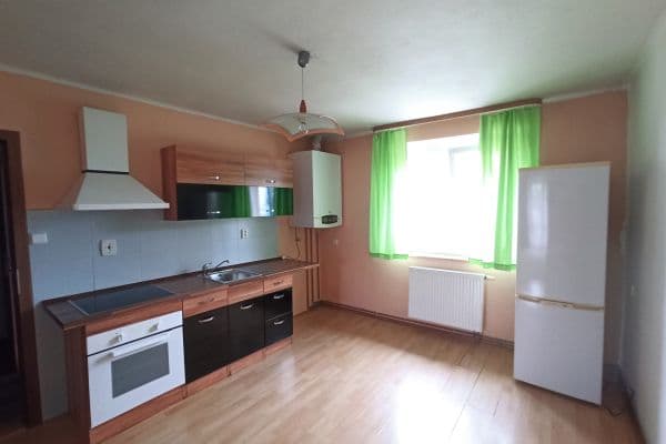 Pronájem bytu 2+1 50 m², Tovární, Velešín Pronájem bytu 2+1 50 m², Tovární, Velešín