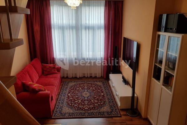 Pronájem bytu 3+1 85 m², Moravská, Karlovy Vary, Karlovarský kraj