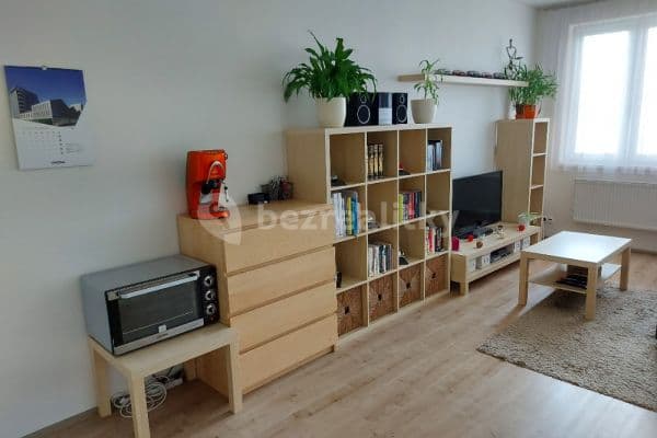 Pronájem bytu 1+1 33 m², Freyova, Hlavní město Praha Pronájem bytu 1+1 33 m², Freyova, Hlavní město Praha
