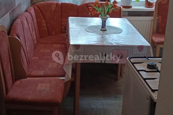 Pronájem bytu 3+1 80 m², Švermova, Nejdek Pronájem bytu 3+1 80 m², Švermova, Nejdek