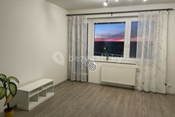Pronájem bytu 2+1 64 m², Hubrova, Brno Pronájem bytu 2+1 64 m², Hubrova, Brno