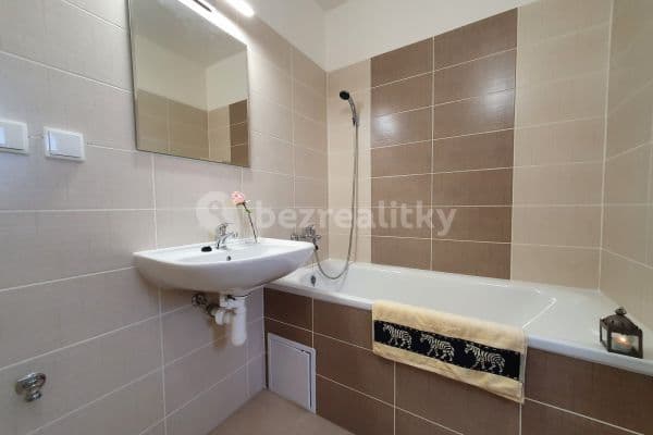 Pronájem bytu 2+1 54 m², Hlavní třída, Pronájem bytu 2+1 54 m², Hlavní třída,