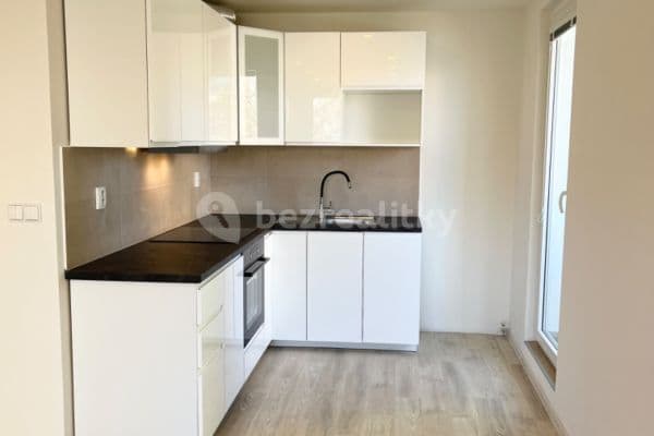 Pronájem bytu 2+kk 45 m², Vitry, Kladno Pronájem bytu 2+kk 45 m², Vitry, Kladno