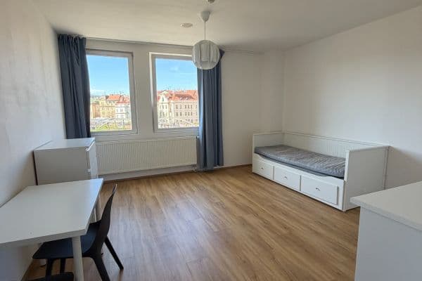 Pronájem bytu Garsoniéra 29 m², Perucká, Praha - Vinohrady Pronájem bytu Garsoniéra 29 m², Perucká, Praha - Vinohrady