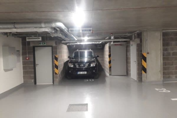 Pronájem garáže 15 m², Olgy Havlové, Hlavní město Praha Pronájem garáže 15 m², Olgy Havlové, Hlavní město Praha