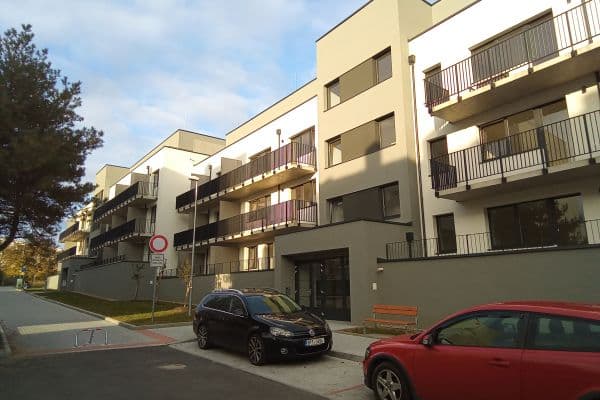 Pronájem bytu 2+kk 45 m², Karla Čapka, Unhošť Pronájem bytu 2+kk 45 m², Karla Čapka, Unhošť