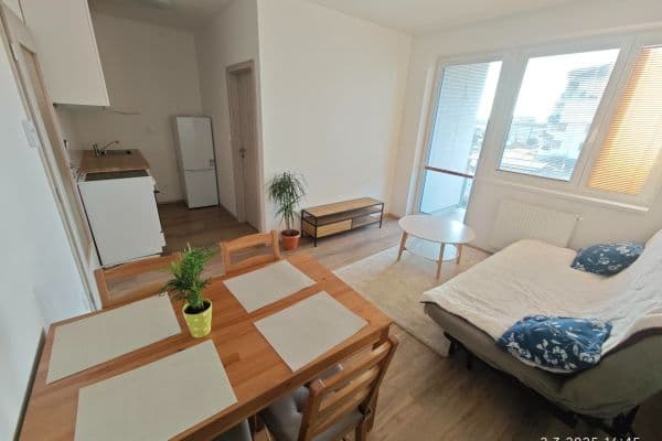 Pronájem bytu 3+kk 51 m², Želetická, Praha Pronájem bytu 3+kk 51 m², Želetická, Praha