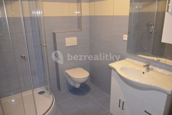 Pronájem bytu 2+kk 60 m², Palackého nám., Sadská Pronájem bytu 2+kk 60 m², Palackého nám., Sadská