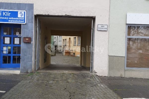 Pronájem nebytového prostoru 40 m², Hollarovo náměstí, Praha Pronájem nebytového prostoru 40 m², Hollarovo náměstí, Praha