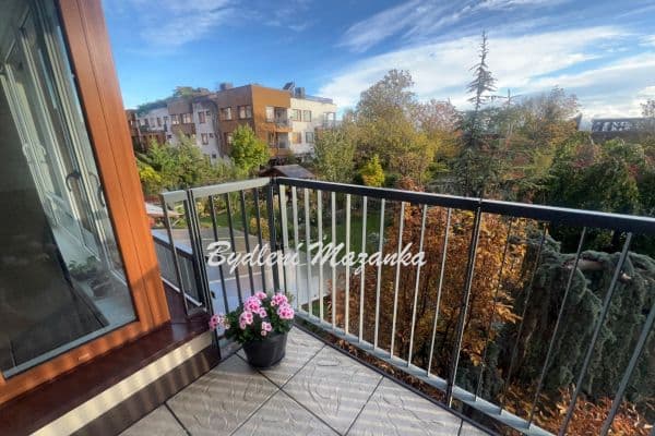 Prodej bytu 3+kk 94 m², Nad Okrouhlíkem, Praha Prodej bytu 3+kk 94 m², Nad Okrouhlíkem, Praha