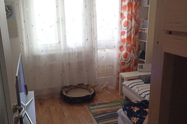 Pronájem bytu 1+kk 38 m², V Honech, Klecany Pronájem bytu 1+kk 38 m², V Honech, Klecany