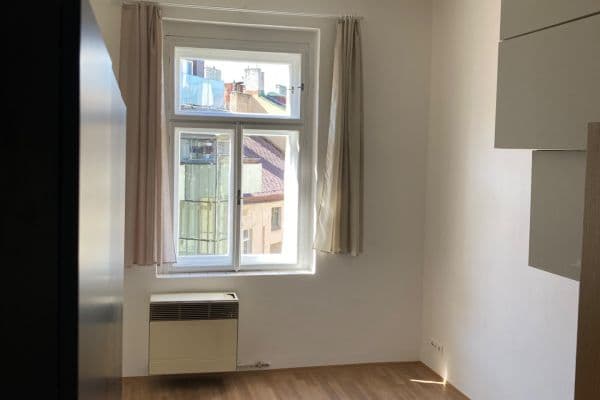 Pronájem bytu Garsoniéra 27 m², Mexická, Praha Pronájem bytu Garsoniéra 27 m², Mexická, Praha