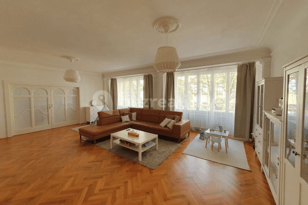 Pronájem bytu 3+1 133 m², Zoubkova, Praha 5 Pronájem bytu 3+1 133 m², Zoubkova, Praha 5