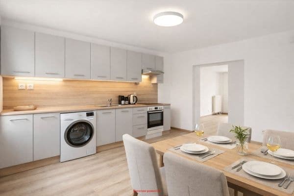 Pronájem bytu 2+1 47 m², Dukelská, Havířov-Šumbark Pronájem bytu 2+1 47 m², Dukelská, Havířov-Šumbark